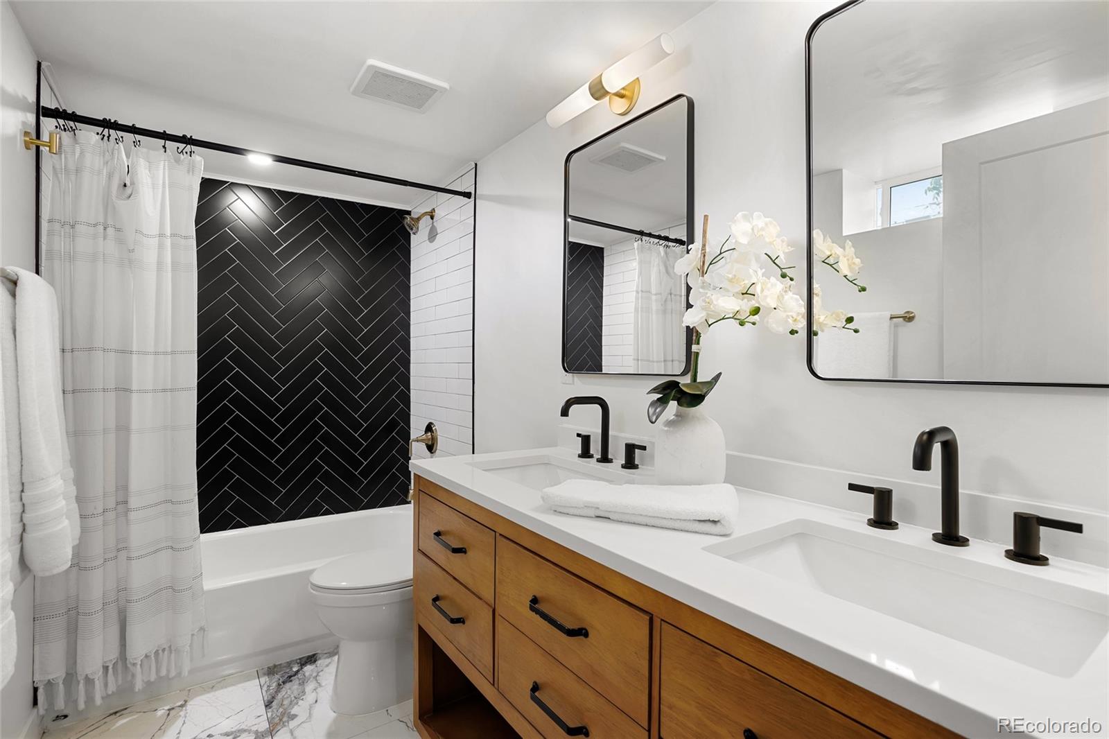 MLS Image #26 for 3336  magnolia street,denver, Colorado