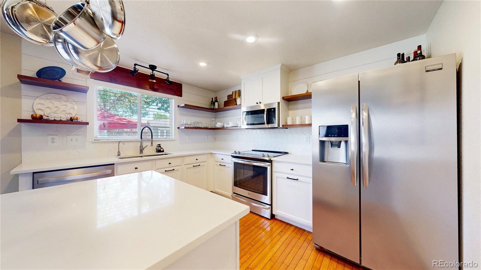 MLS Image #4 for 11642  macon street,commerce city, Colorado