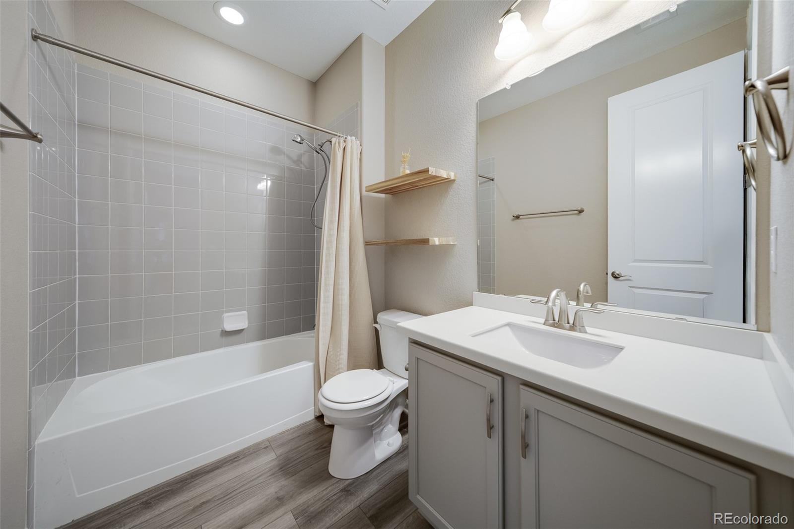 MLS Image #4 for 17997 e 99th avenue,commerce city, Colorado