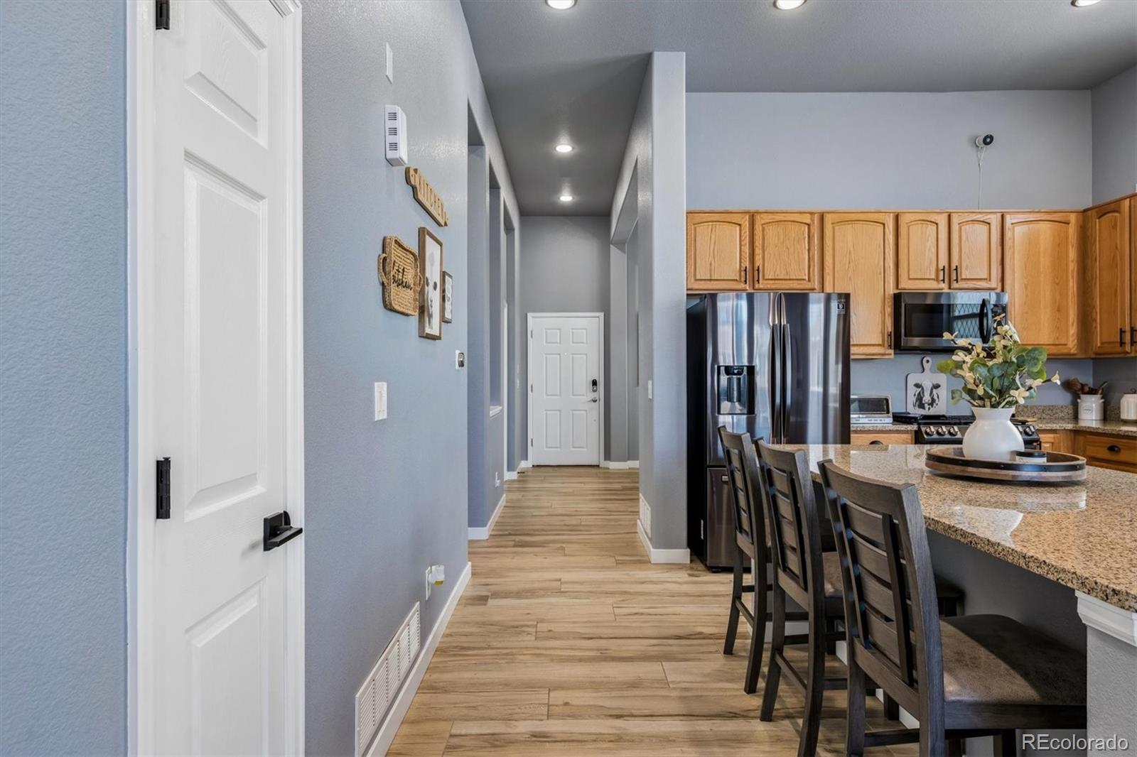 MLS Image #10 for 11096  newark street,commerce city, Colorado