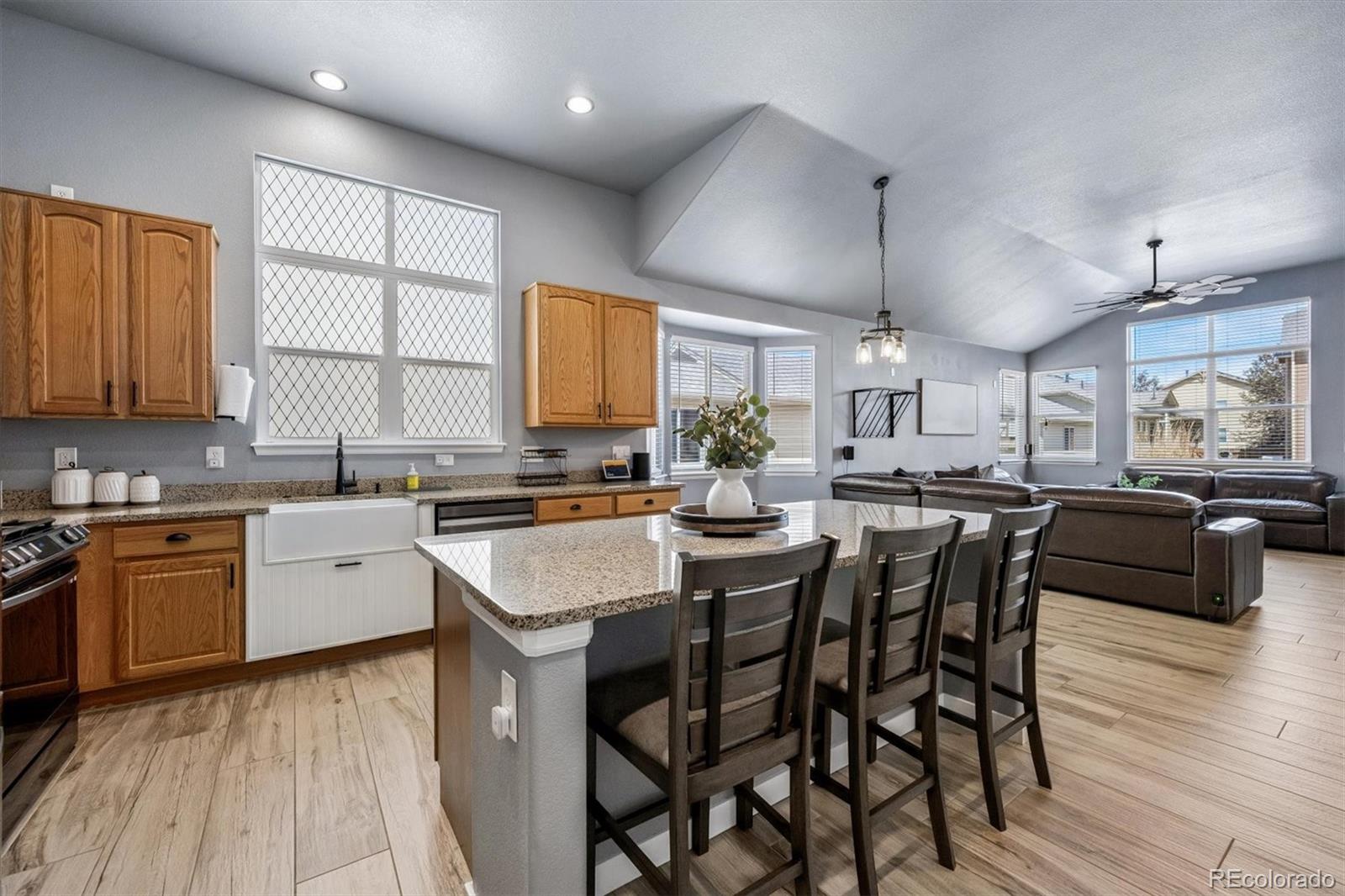 MLS Image #4 for 11096  newark street,commerce city, Colorado