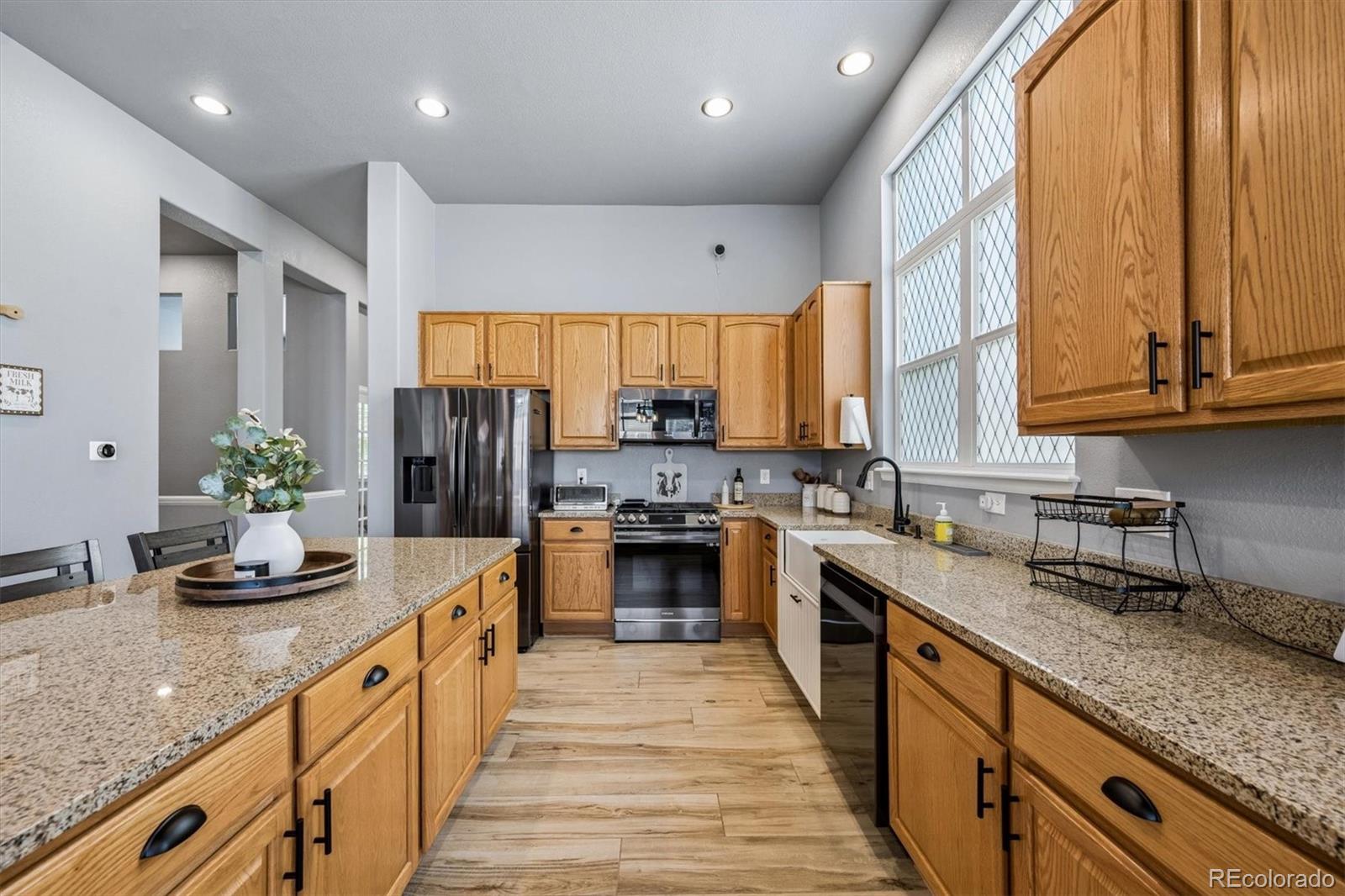 MLS Image #7 for 11096  newark street,commerce city, Colorado