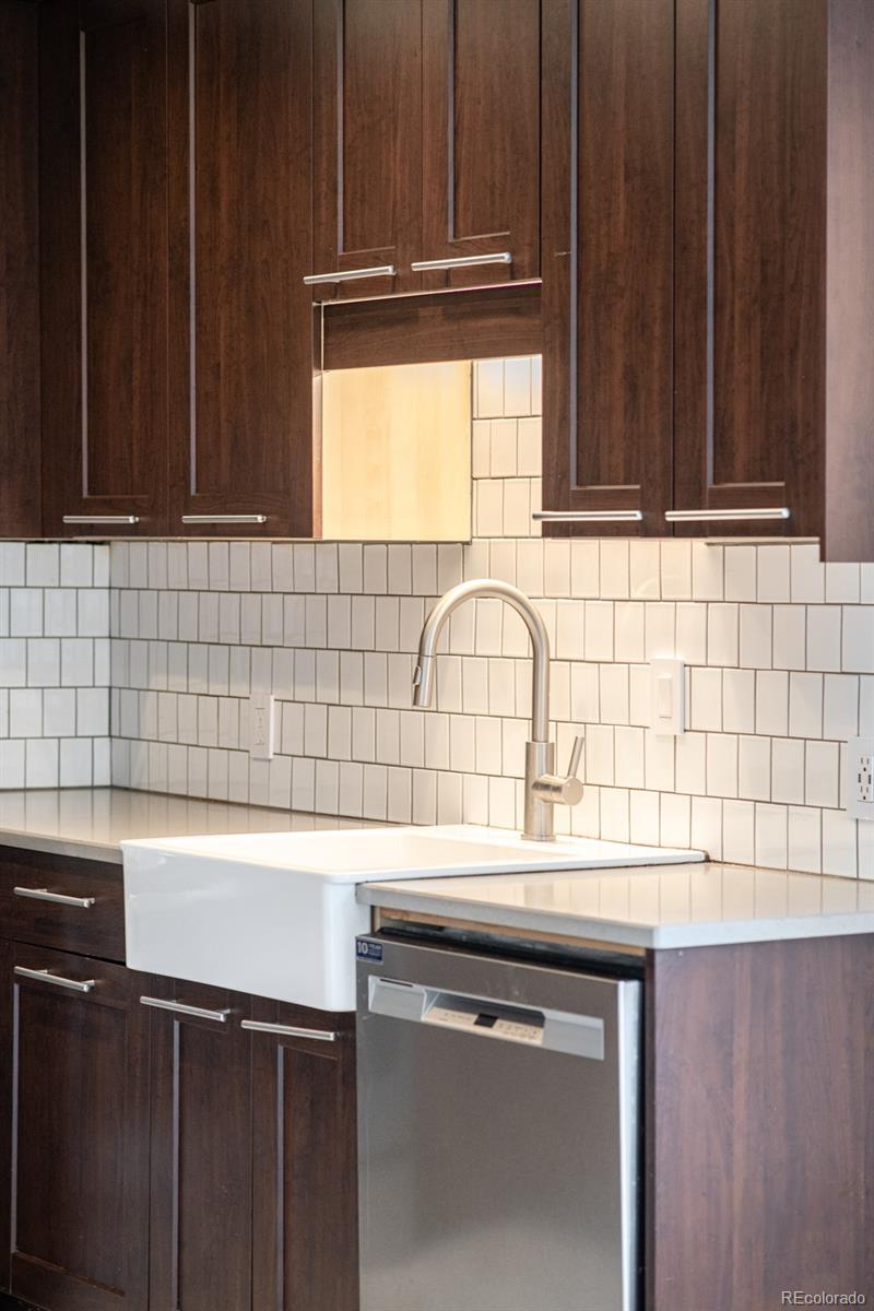 MLS Image #14 for 5140 s logan street,littleton, Colorado
