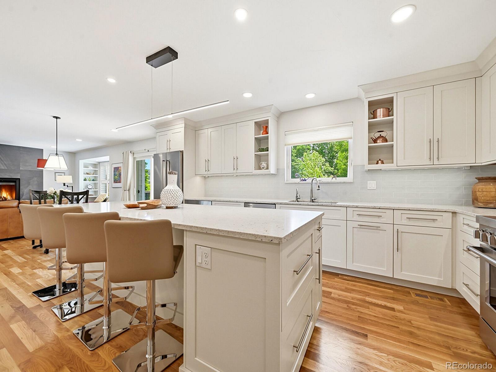 MLS Image #14 for 2061  emerson lane,louisville, Colorado