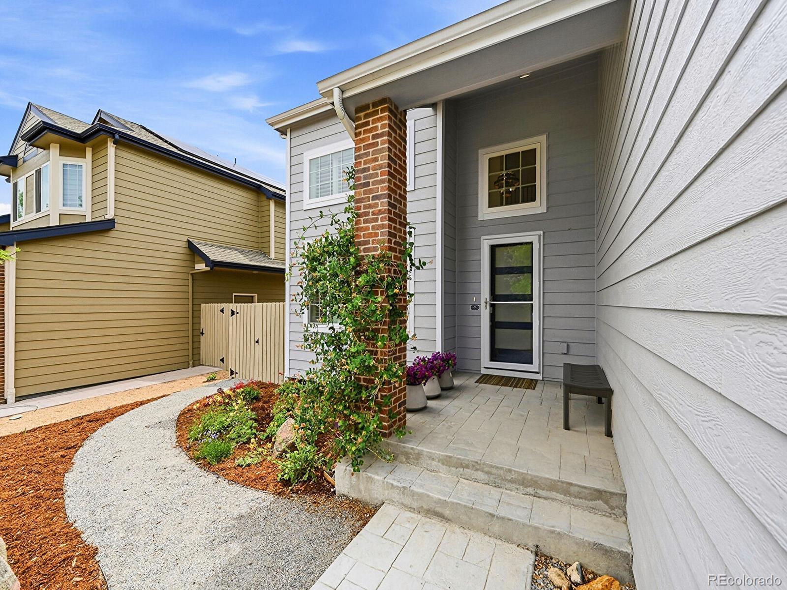 MLS Image #2 for 2061  emerson lane,louisville, Colorado