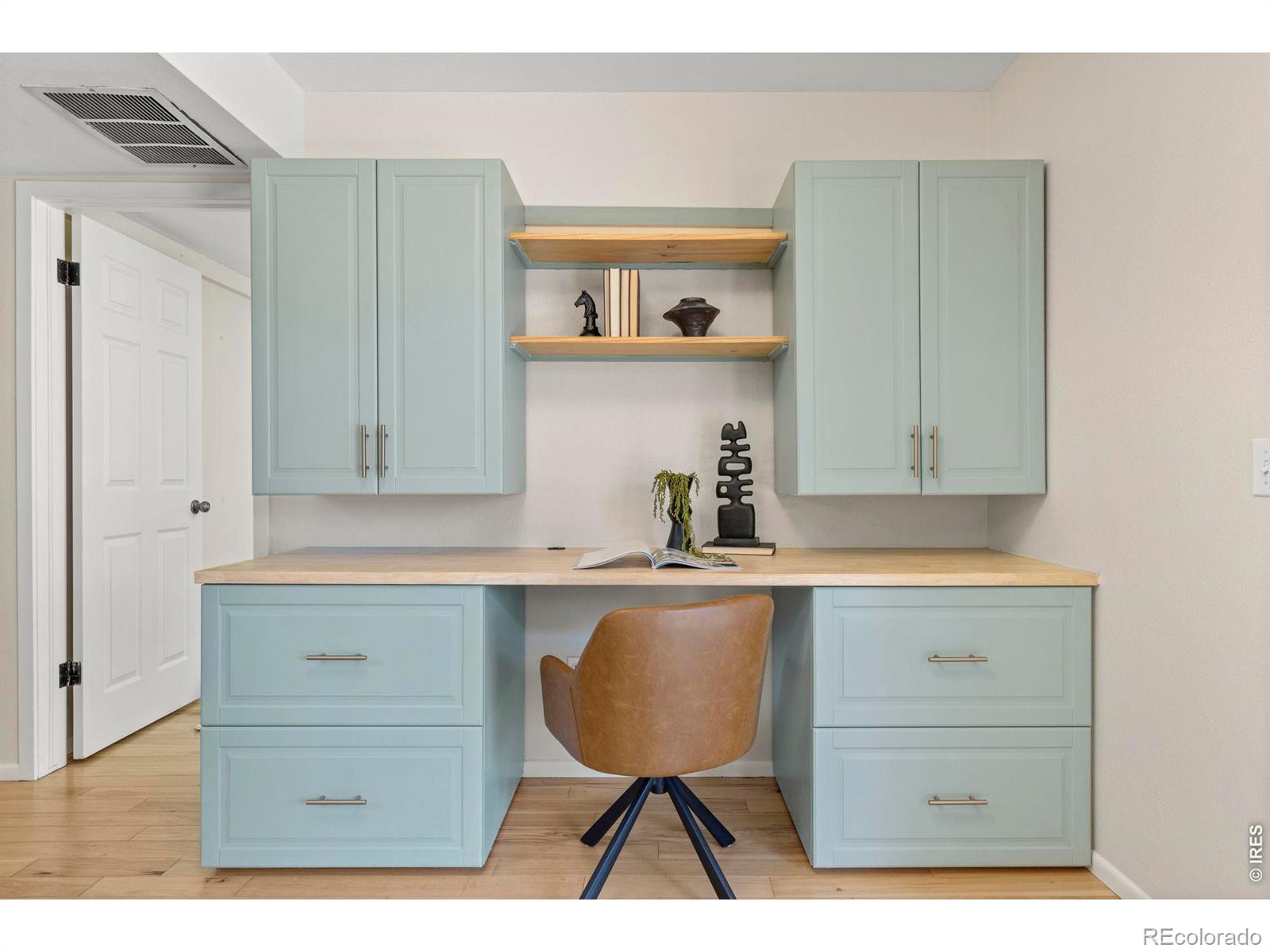 MLS Image #19 for 4844 w moorhead circle,boulder, Colorado