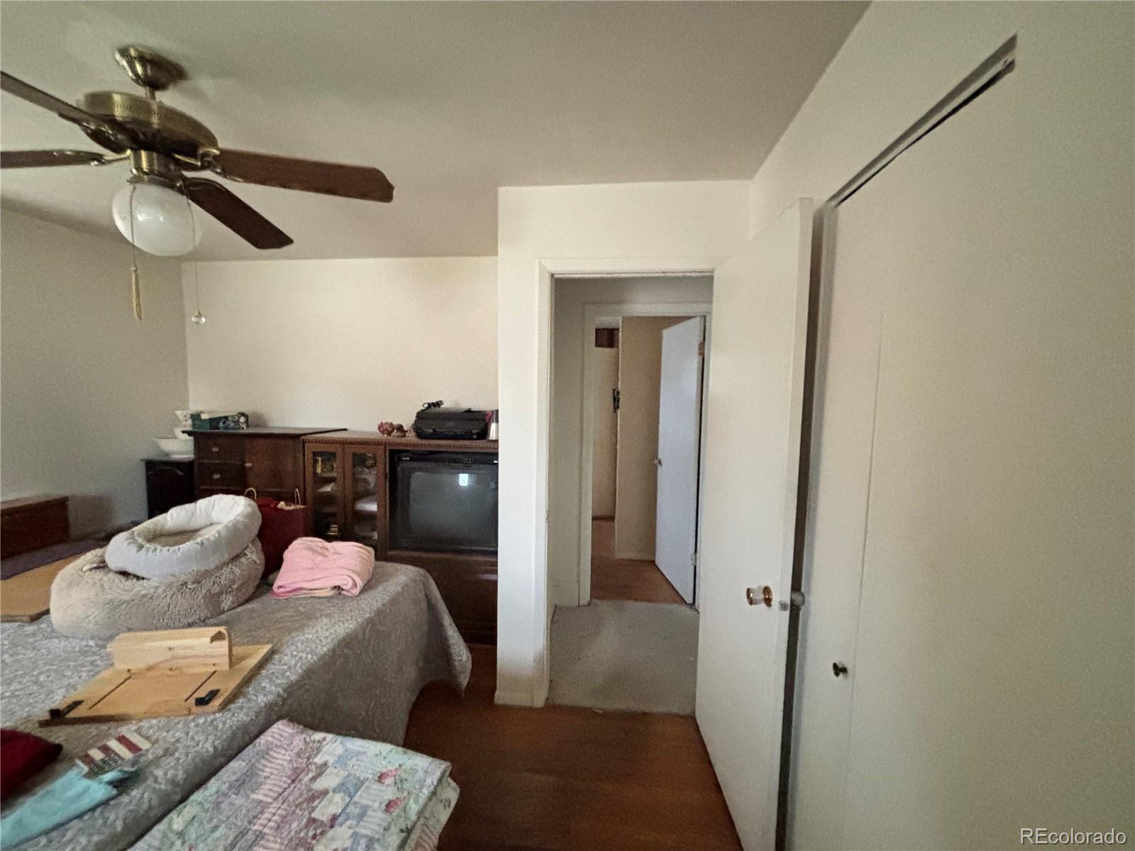 MLS Image #11 for 7600 s kit carson drive,centennial, Colorado