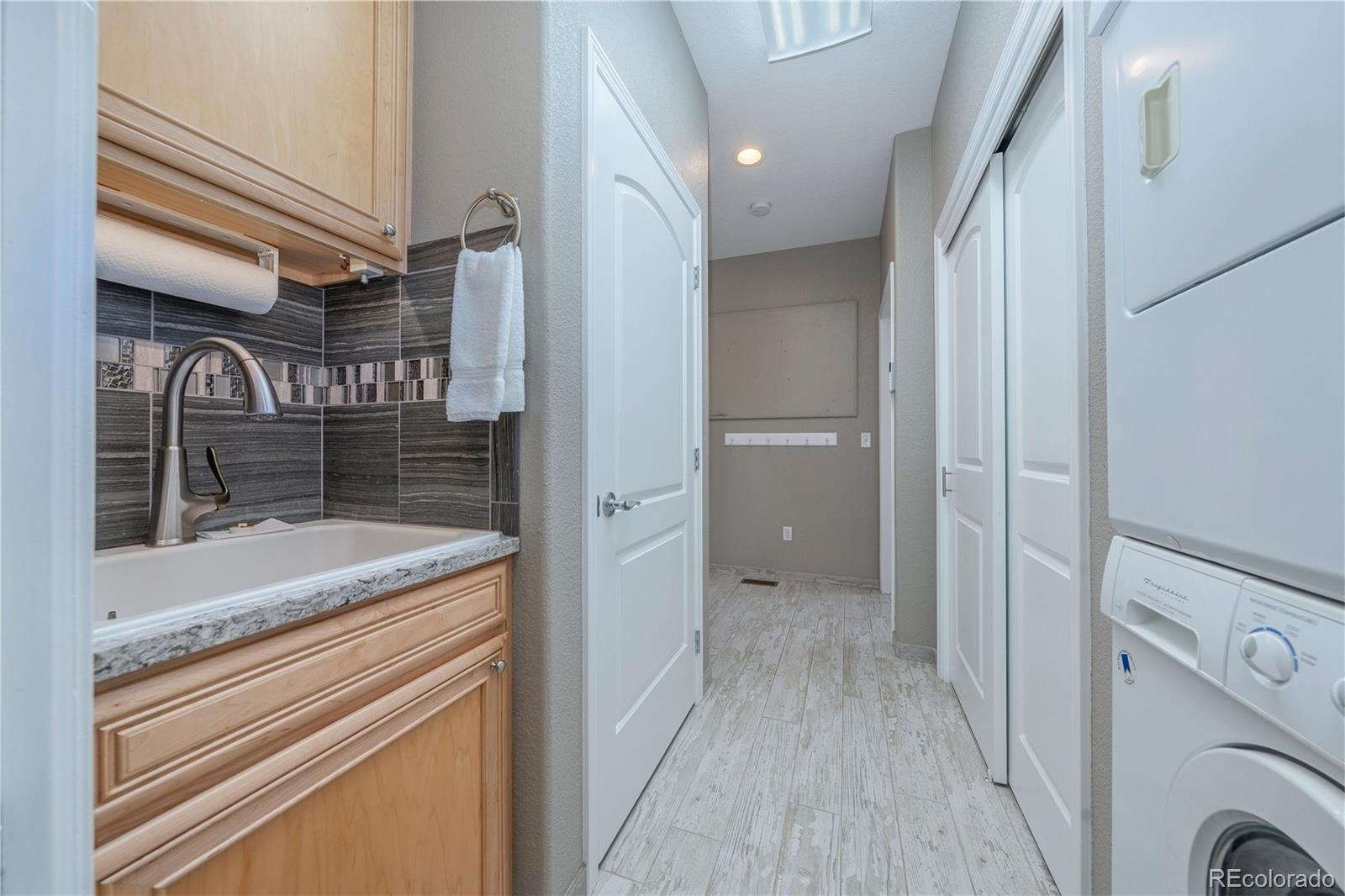 MLS Image #15 for 7911  beverly boulevard,castle pines, Colorado