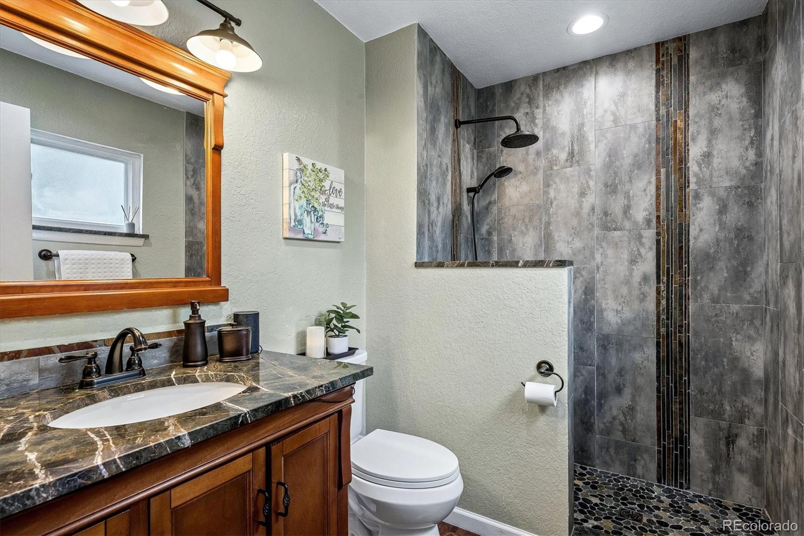 MLS Image #11 for 15671 e jefferson avenue,aurora, Colorado
