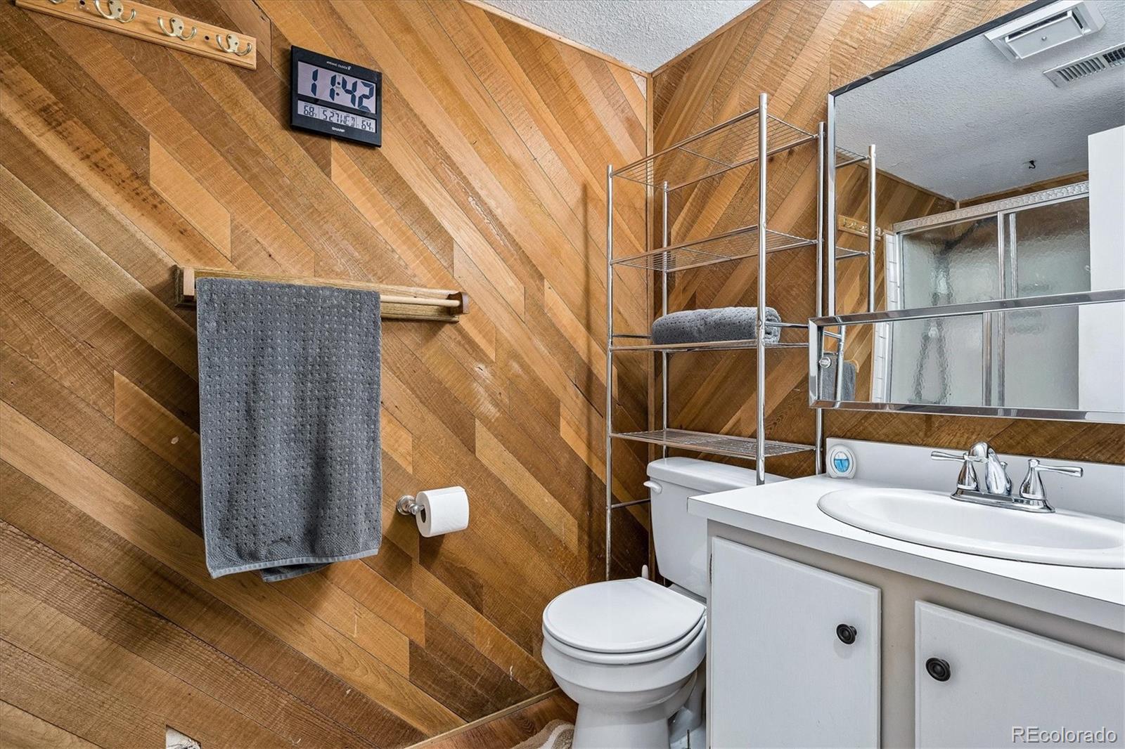 MLS Image #19 for 15671 e jefferson avenue,aurora, Colorado