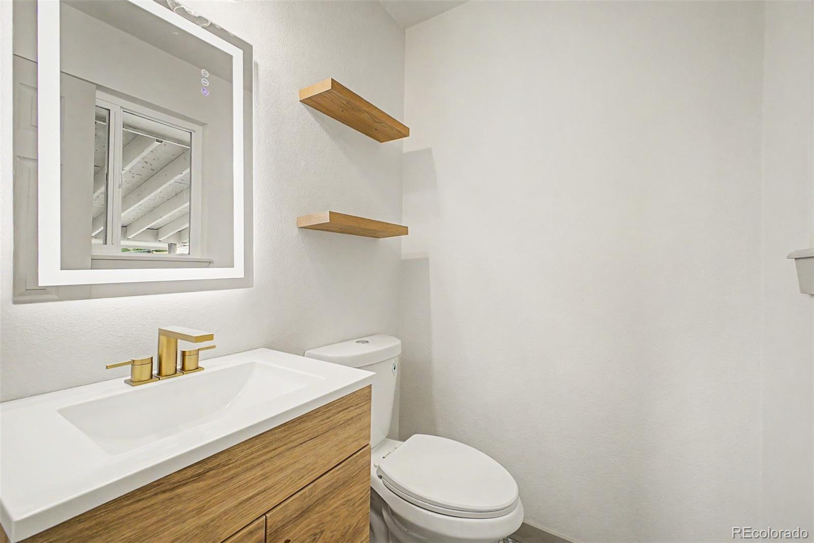MLS Image #10 for 5011 s meade street,littleton, Colorado