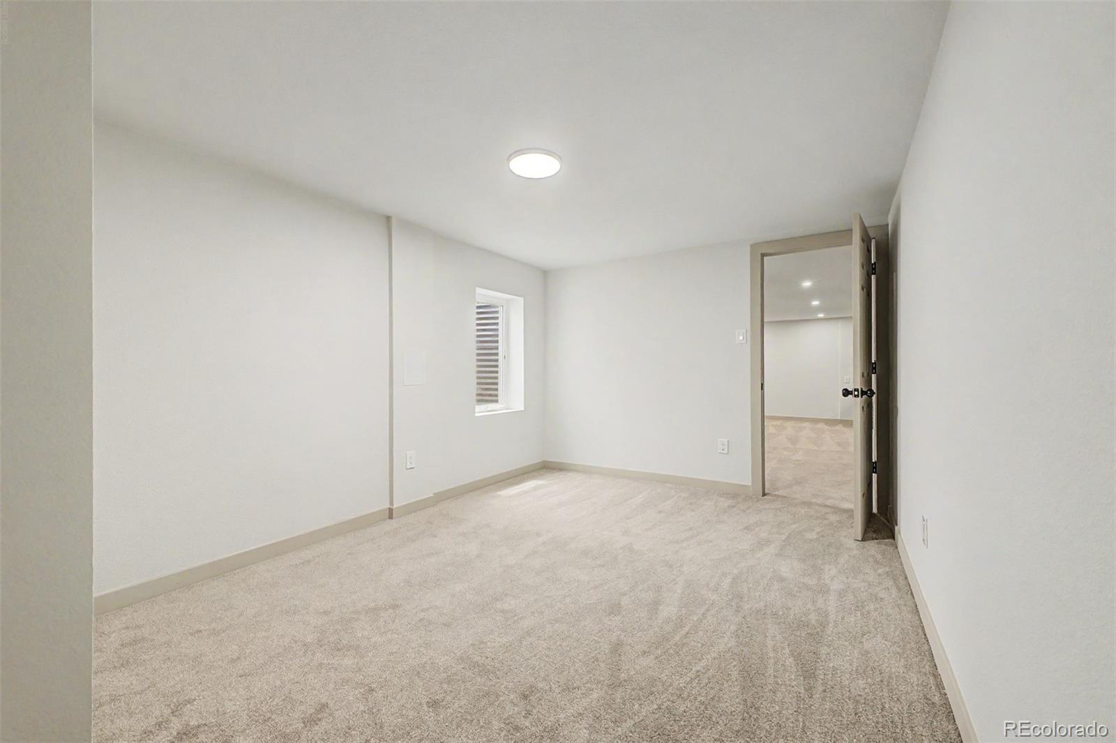 MLS Image #16 for 5011 s meade street,littleton, Colorado