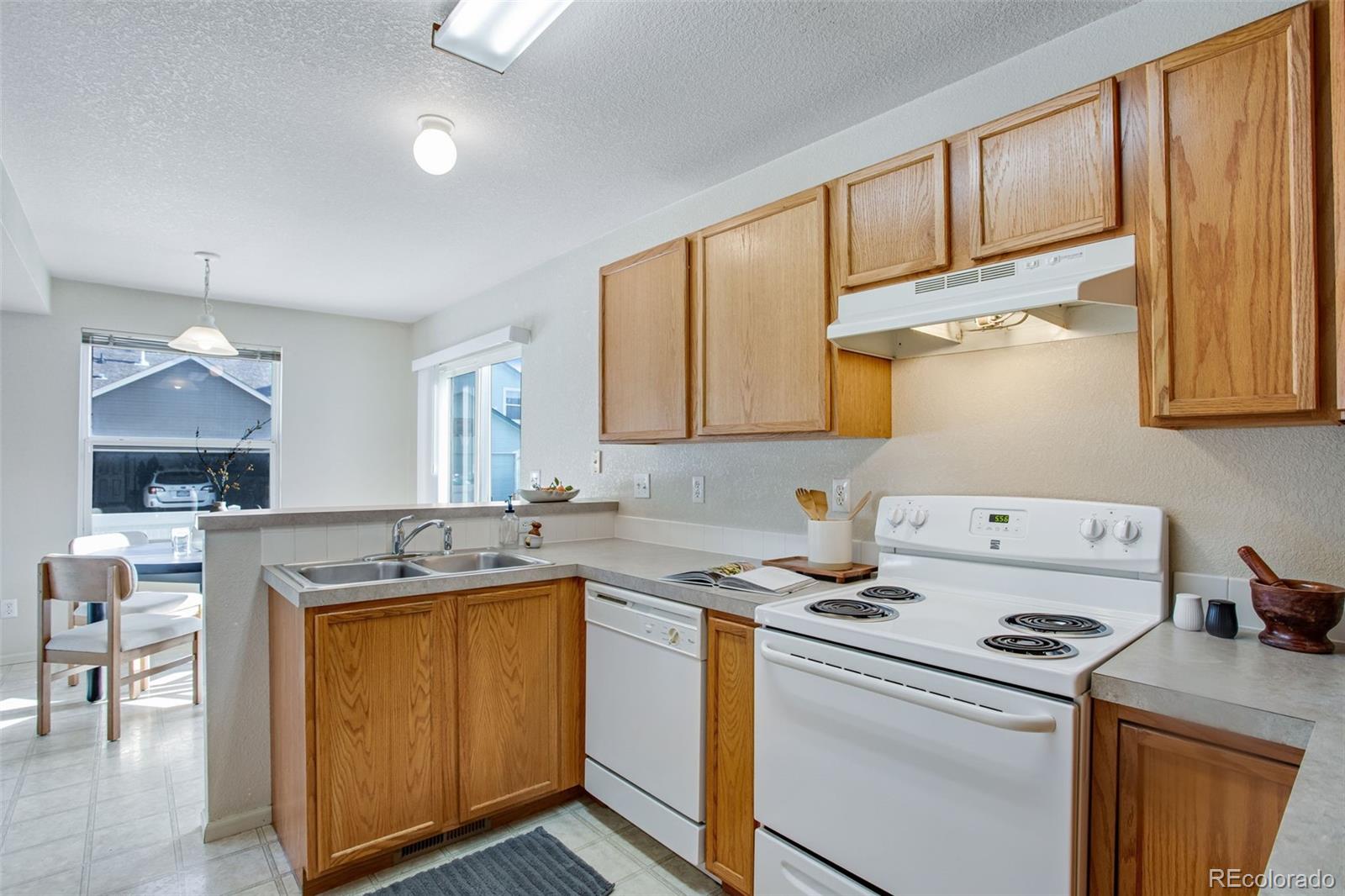 MLS Image #11 for 717  chalk avenue,loveland, Colorado