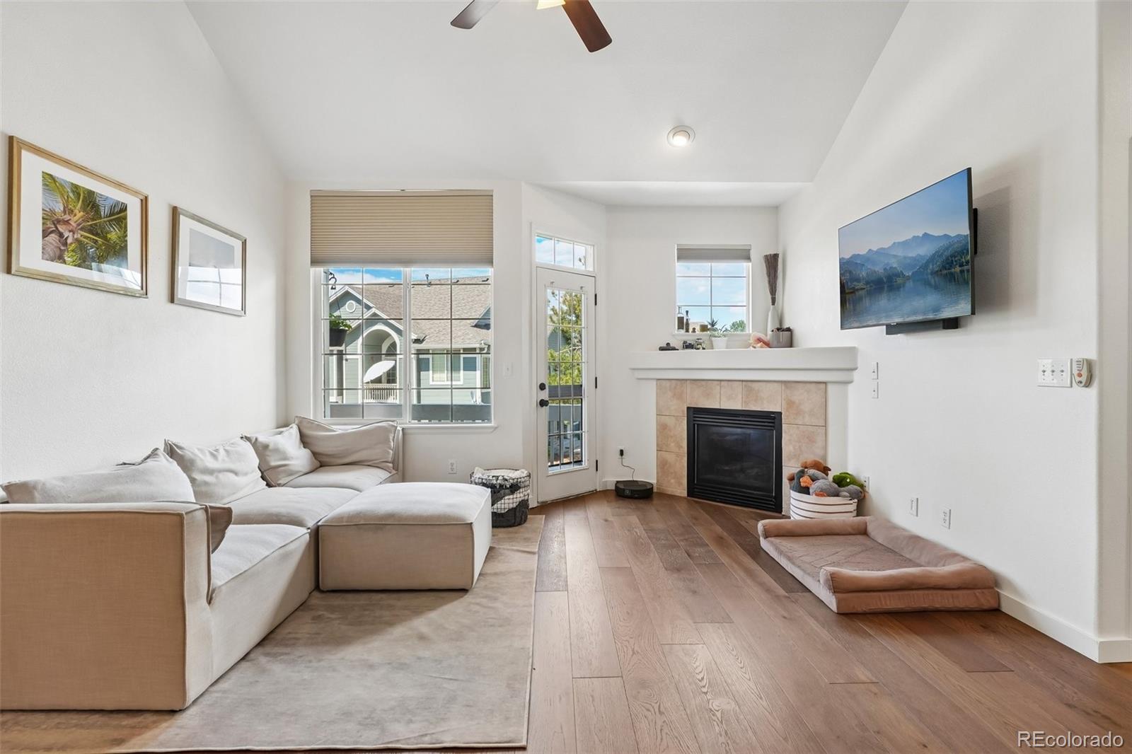 MLS Image #2 for 9465  carlyle park place,highlands ranch, Colorado