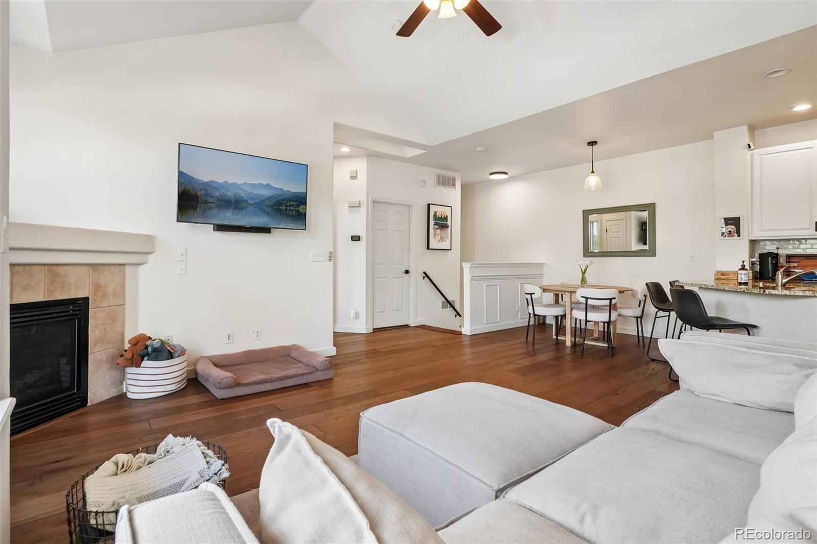 MLS Image #5 for 9465  carlyle park place,highlands ranch, Colorado