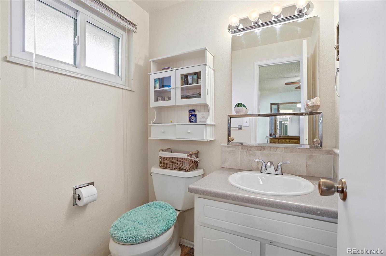 MLS Image #15 for 508  olive lane,platteville, Colorado