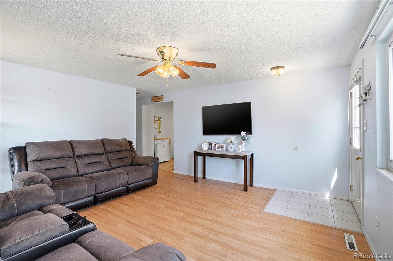 MLS Image #6 for 508  olive lane,platteville, Colorado