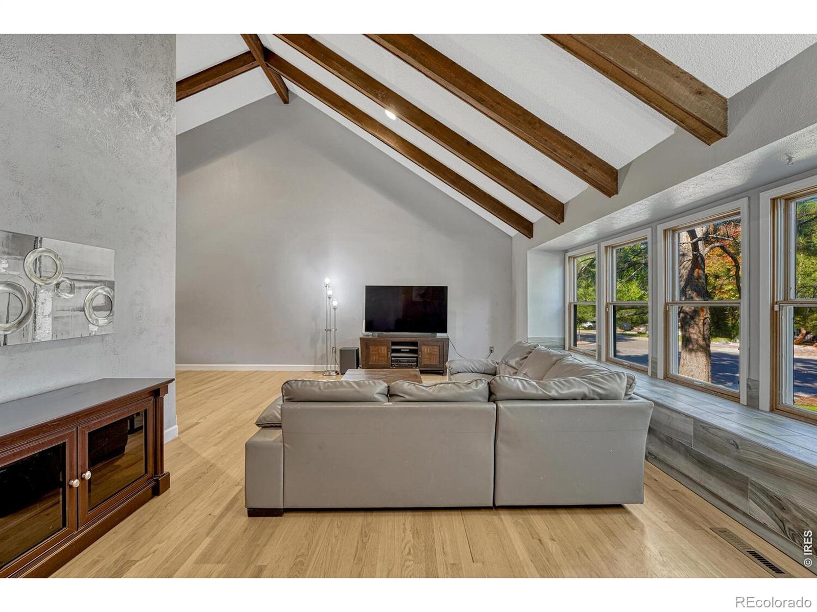 MLS Image #4 for 7909 s poplar way,centennial, Colorado