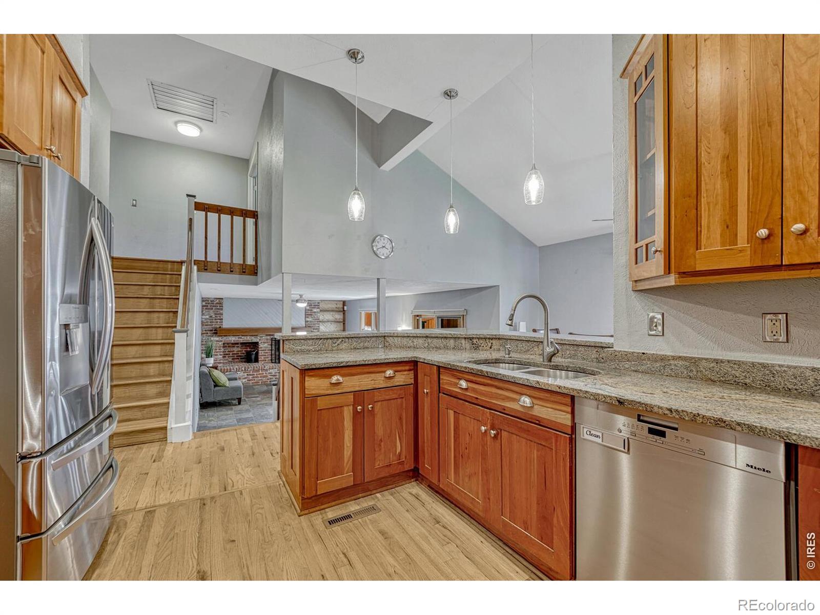 MLS Image #7 for 7909 s poplar way,centennial, Colorado