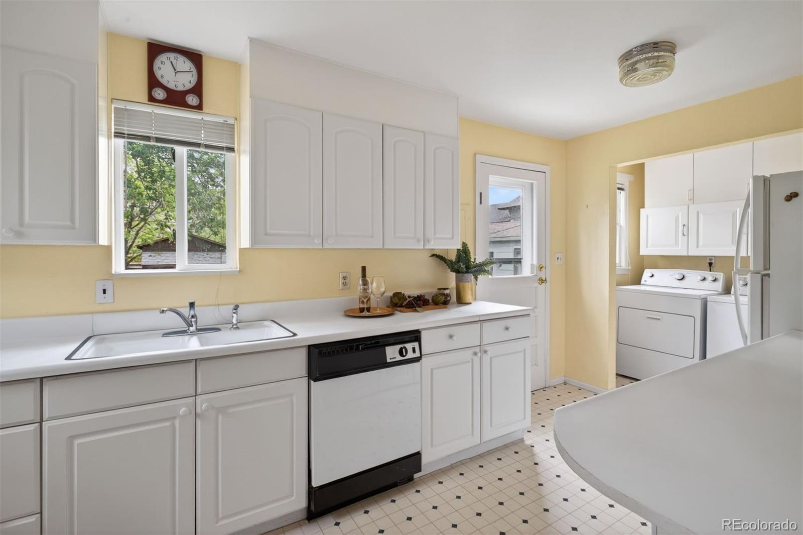 MLS Image #12 for 2220  east street,golden, Colorado