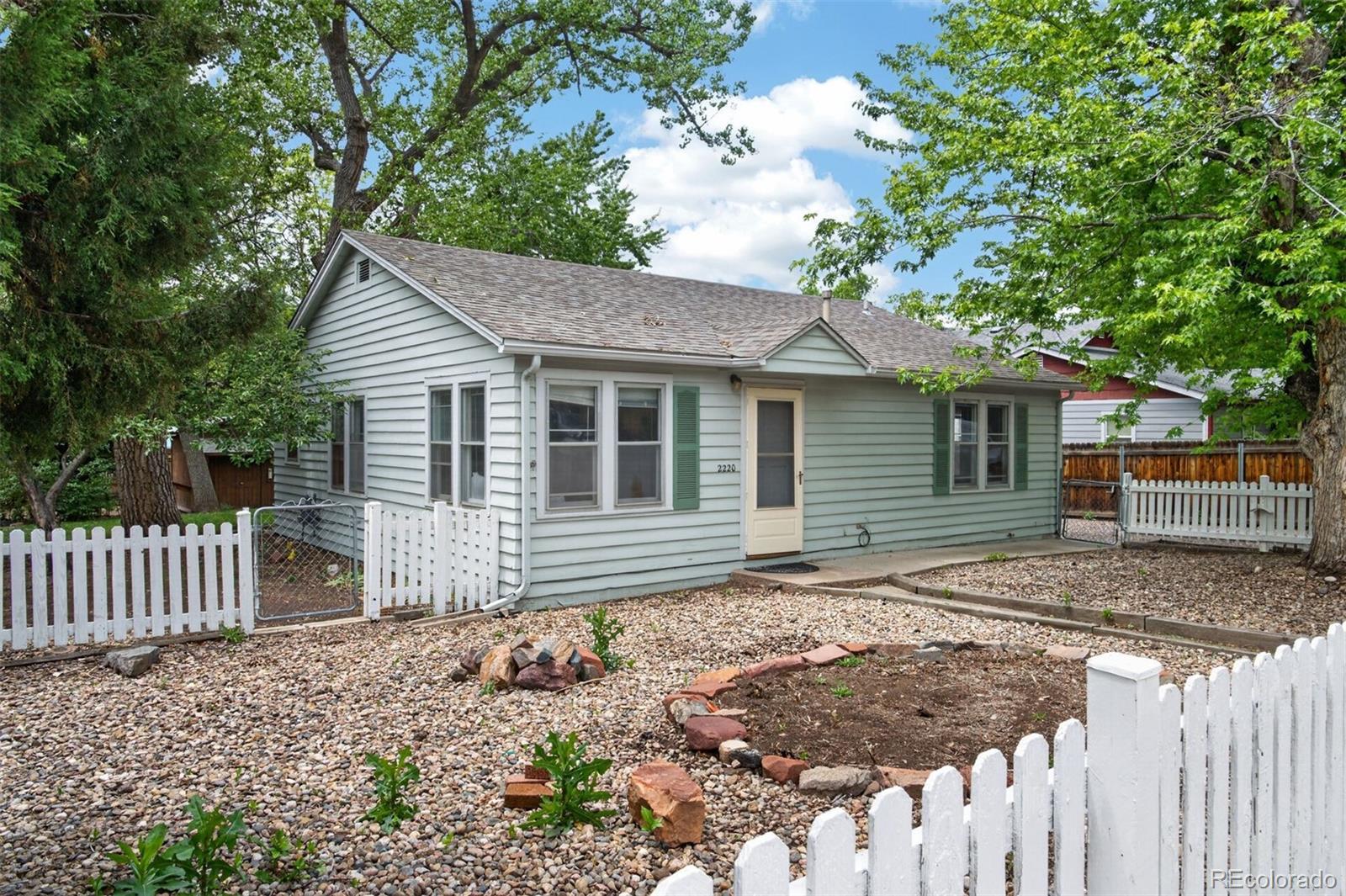 MLS Image #2 for 2220  east street,golden, Colorado