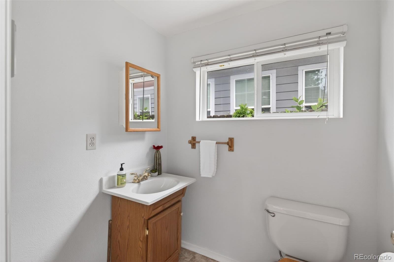 MLS Image #30 for 2220  east street,golden, Colorado