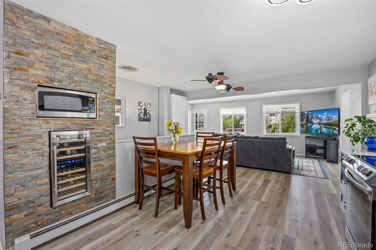 MLS Image #6 for 6408 s louthan street,littleton, Colorado