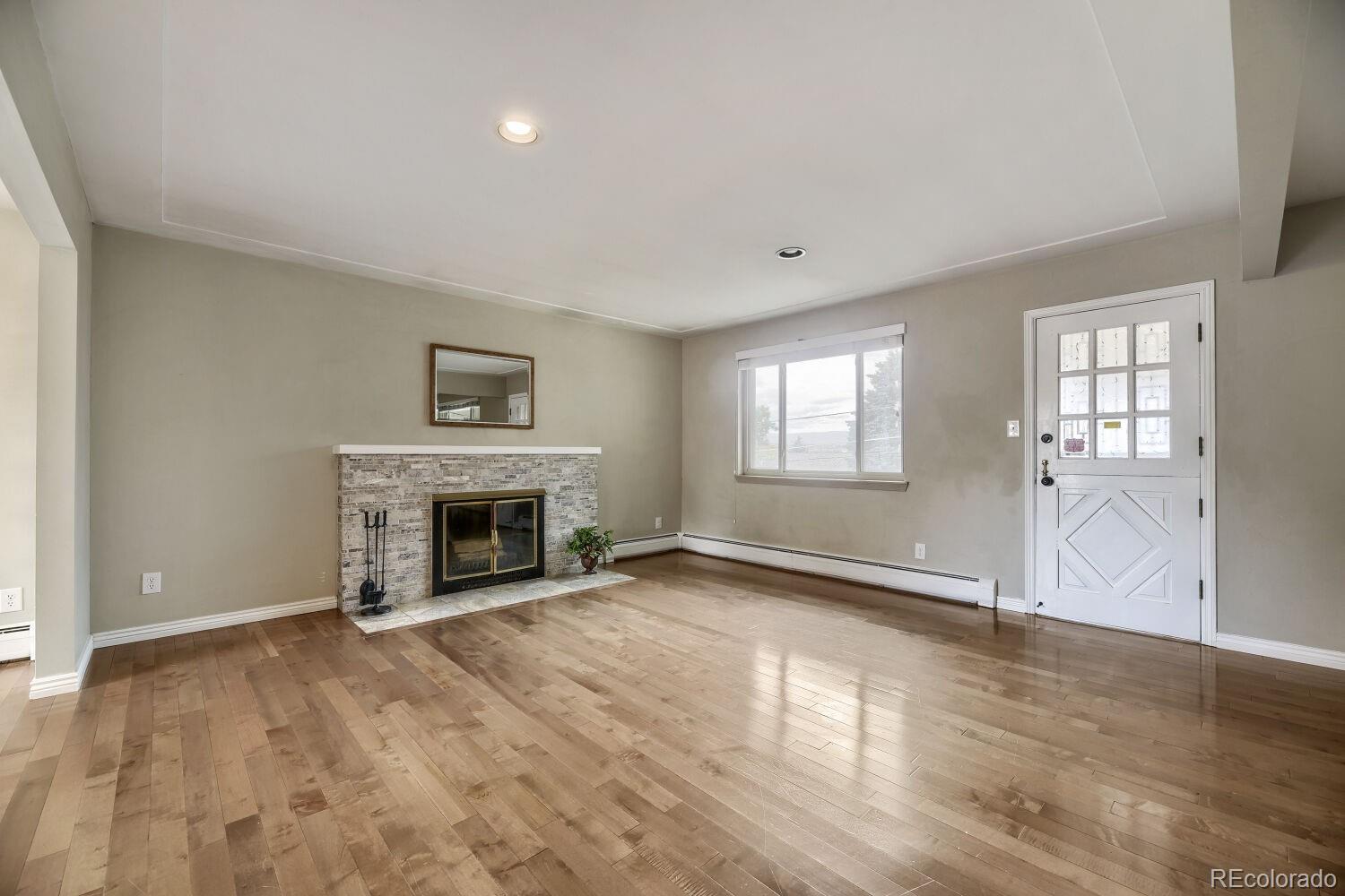 MLS Image #15 for 2723 s fenton street,denver, Colorado