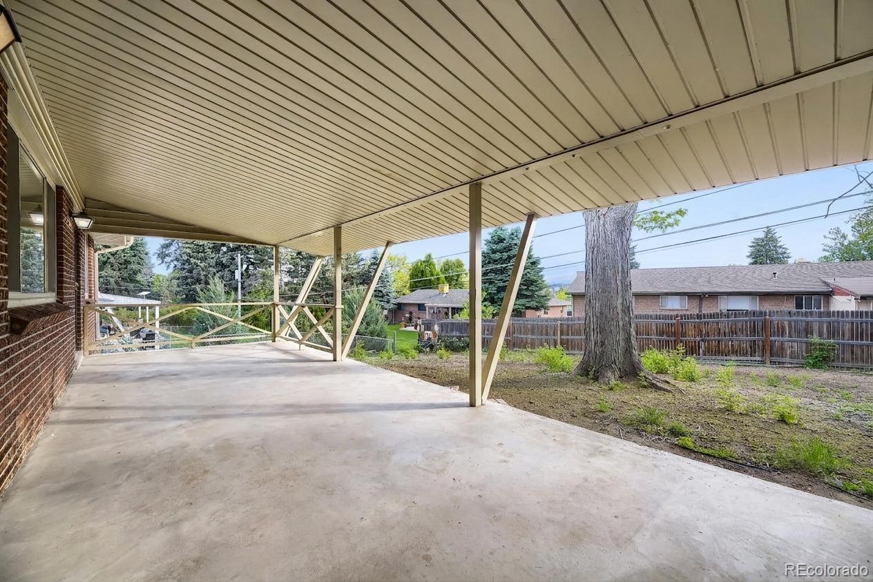 MLS Image #23 for 2723 s fenton street,denver, Colorado