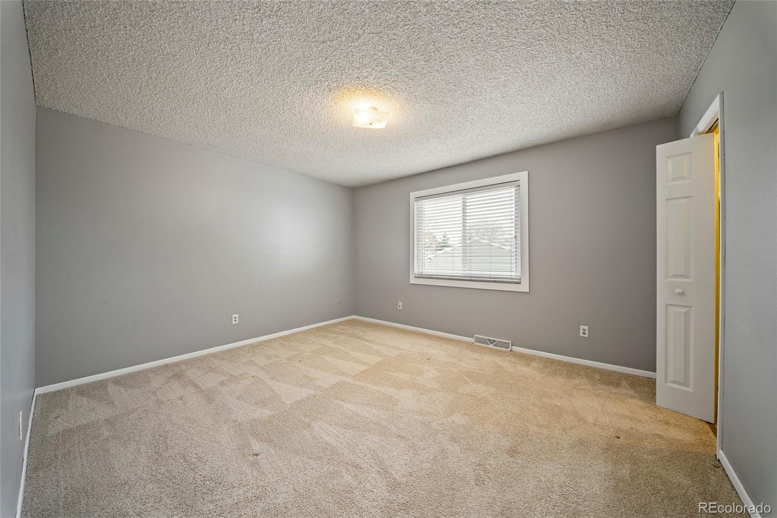 MLS Image #13 for 1115  ouray street,aurora, Colorado