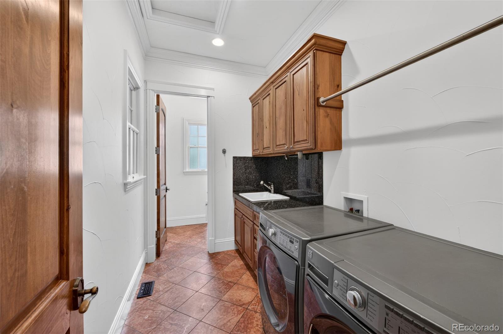 MLS Image #24 for 7600 e 6th avenue,denver, Colorado