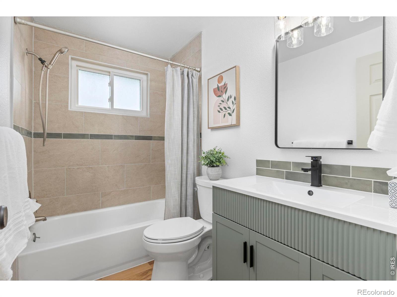MLS Image #18 for 5009  gary drive,berthoud, Colorado