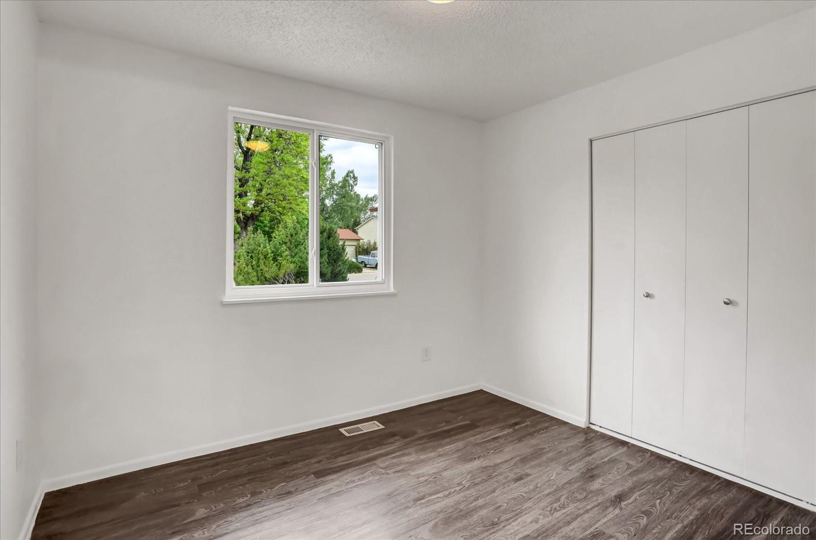 MLS Image #11 for 2832 s mobile street,aurora, Colorado