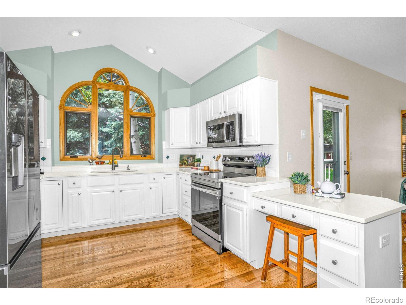 MLS Image #5 for 2774  imperial ridge drive,loveland, Colorado