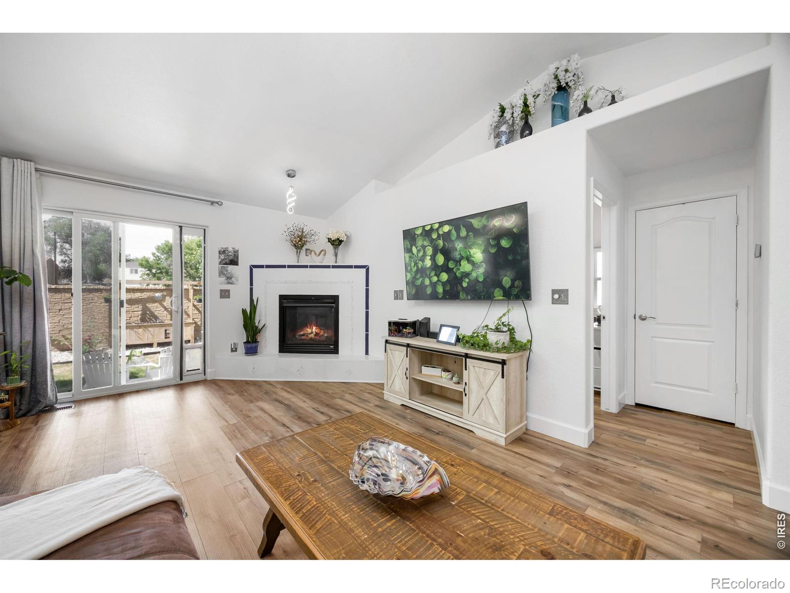 MLS Image #6 for 148  beacon way,windsor, Colorado