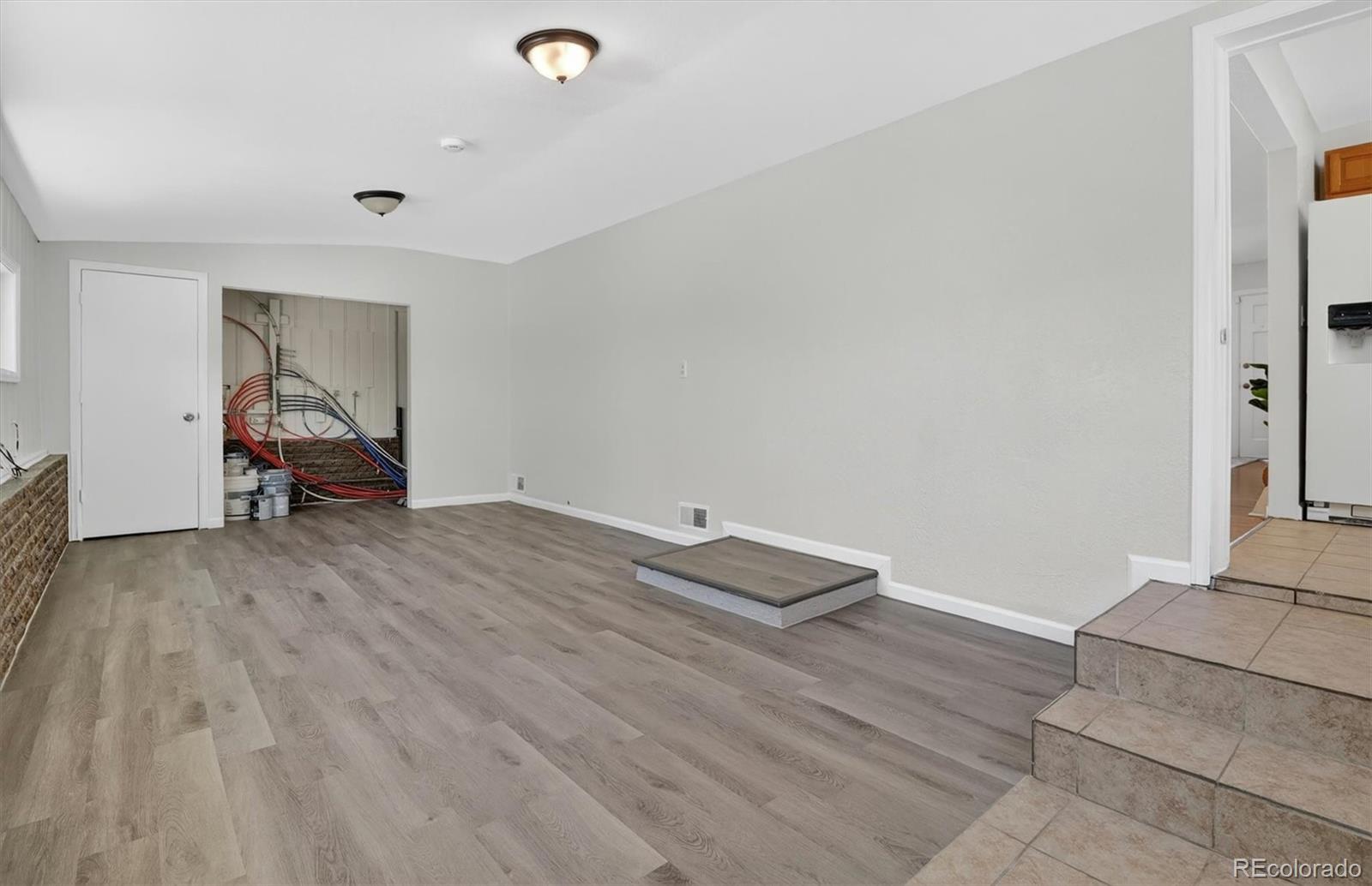 MLS Image #14 for 1908  geneva street,aurora, Colorado