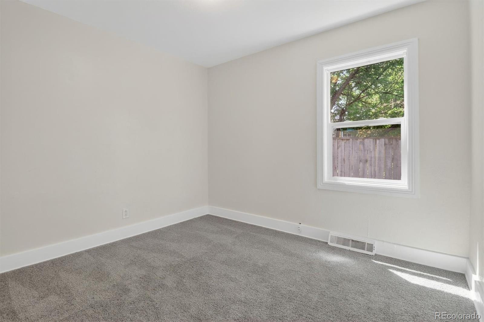 MLS Image #25 for 1908  geneva street,aurora, Colorado