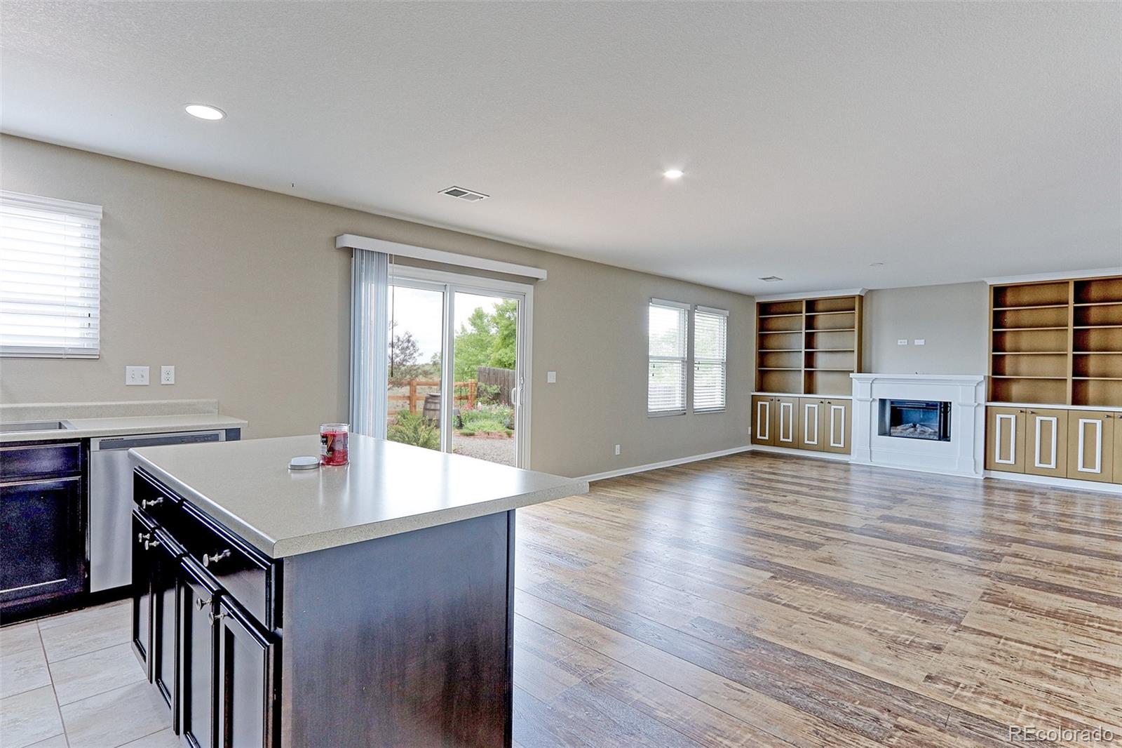 MLS Image #6 for 828  lonewolf circle,brighton, Colorado