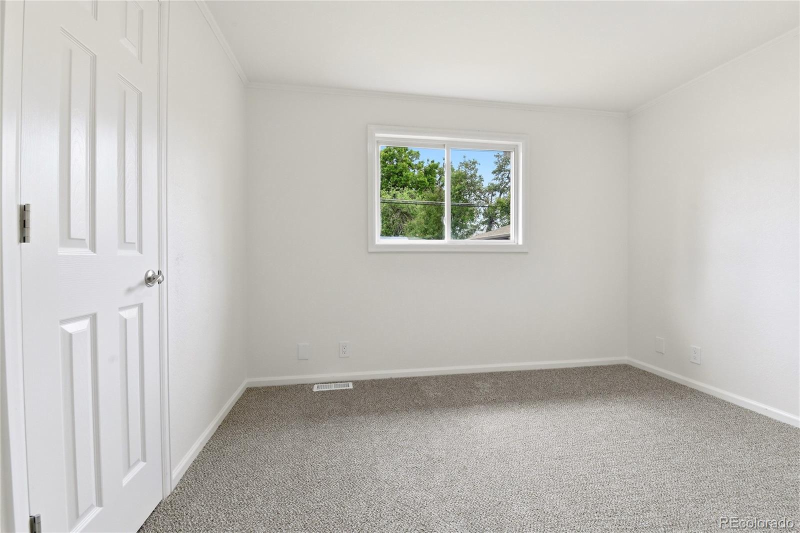 MLS Image #18 for 3727 s grove street,englewood, Colorado