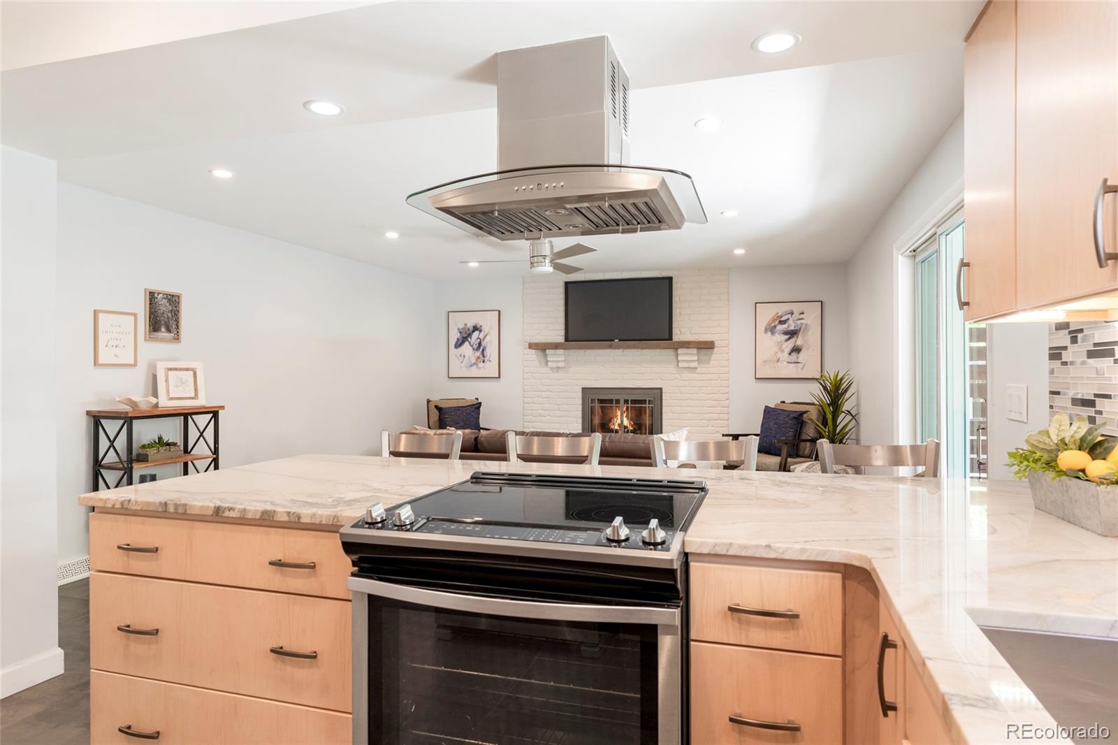 MLS Image #10 for 6071 s emporia circle,englewood, Colorado