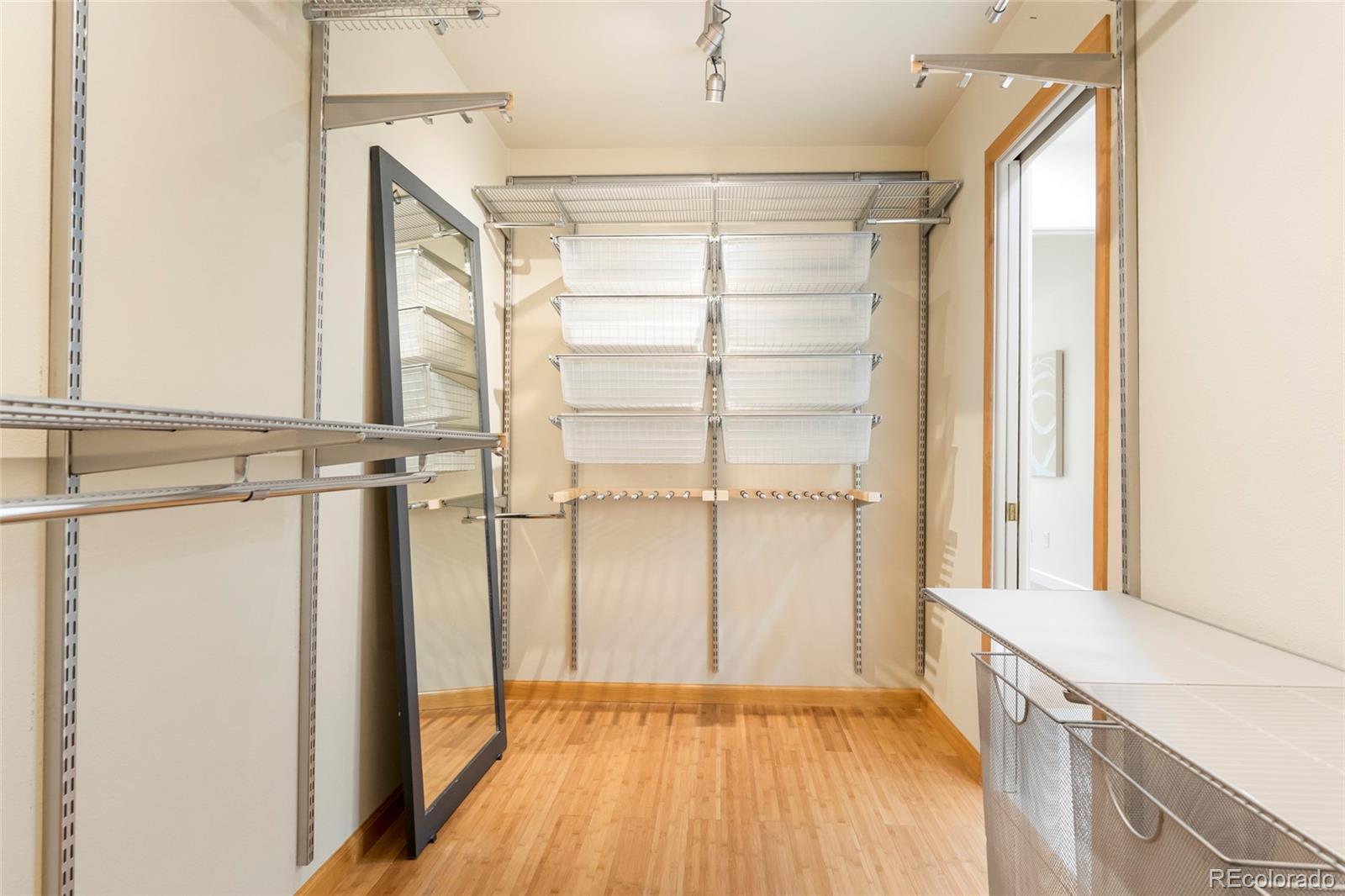 MLS Image #18 for 6071 s emporia circle,englewood, Colorado