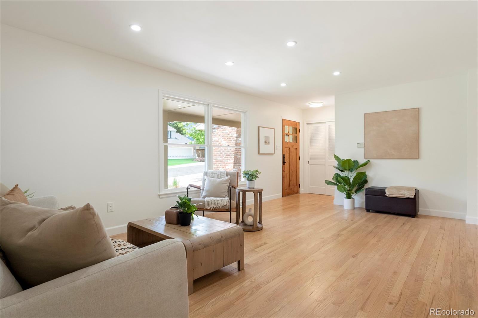 MLS Image #4 for 6071 s emporia circle,englewood, Colorado