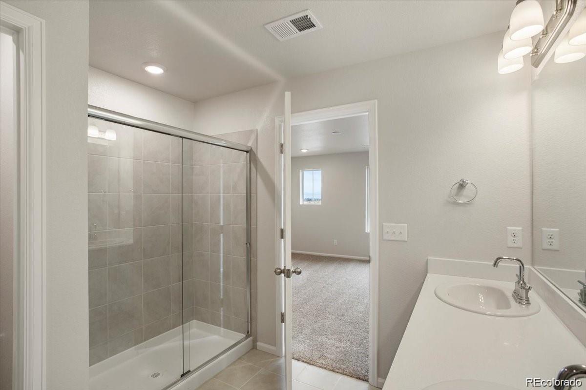 MLS Image #8 for 6357 n netherland court,aurora, Colorado