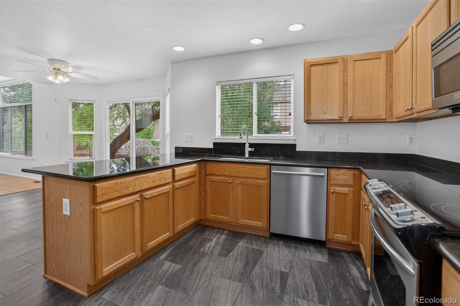MLS Image #14 for 21823 e oxford place,aurora, Colorado