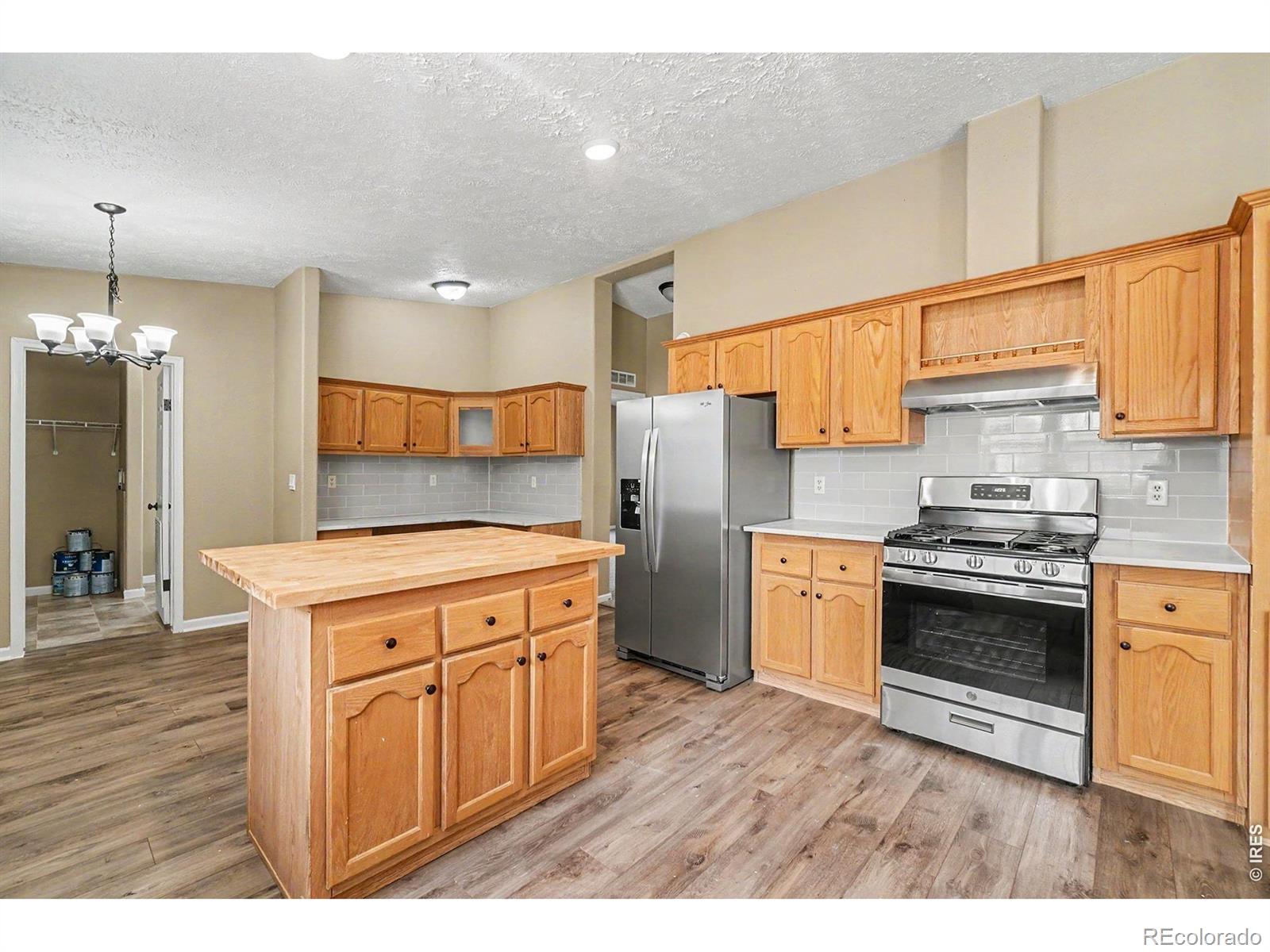 MLS Image #5 for 308  apache place,brighton, Colorado
