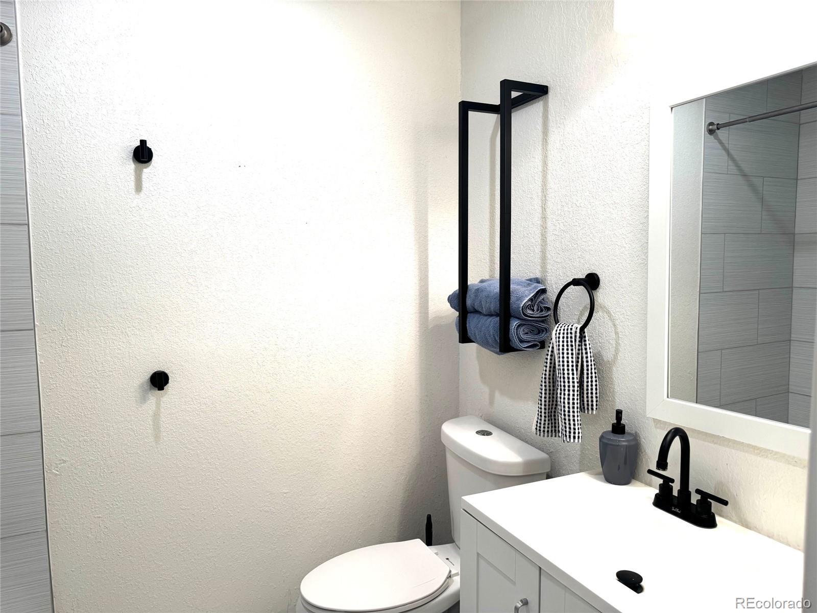 MLS Image #14 for 211  holman way ,golden, Colorado
