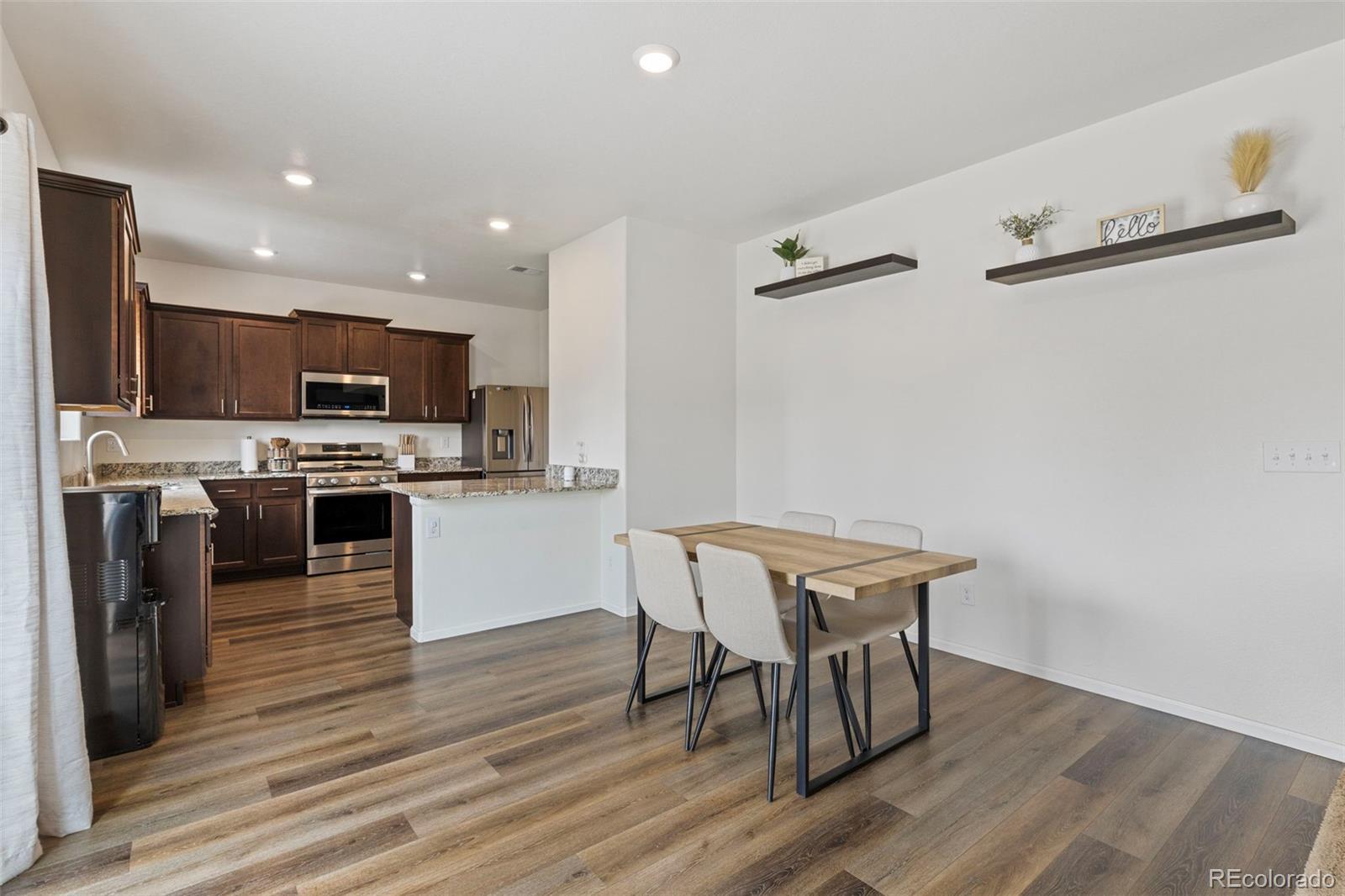 MLS Image #6 for 6206  meadowbank lane,colorado springs, Colorado