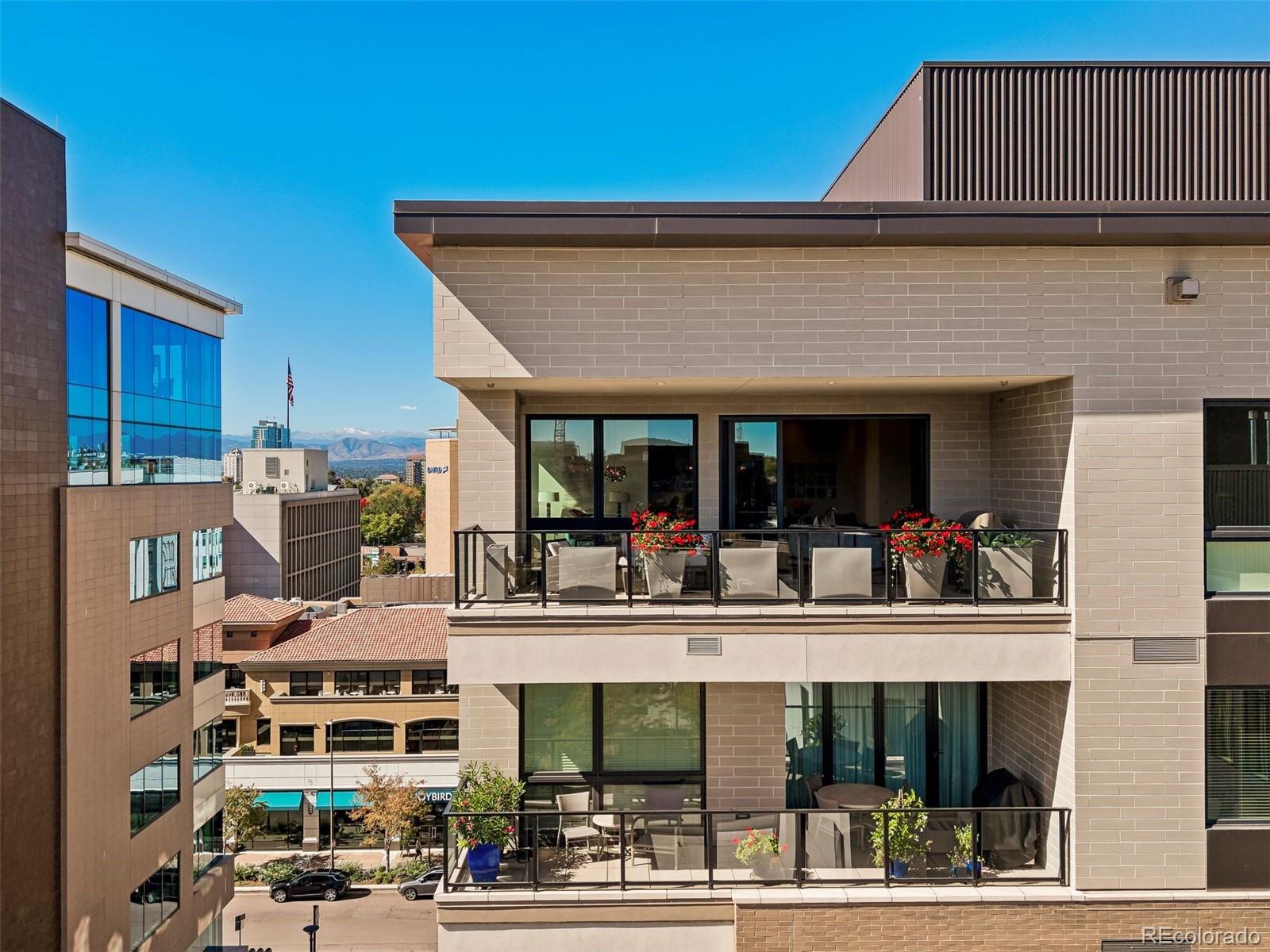 MLS Image #11 for 250  columbine street,denver, Colorado