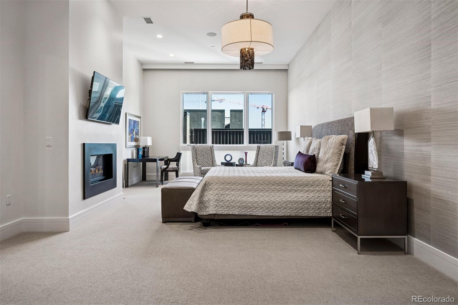 MLS Image #16 for 250  columbine street,denver, Colorado