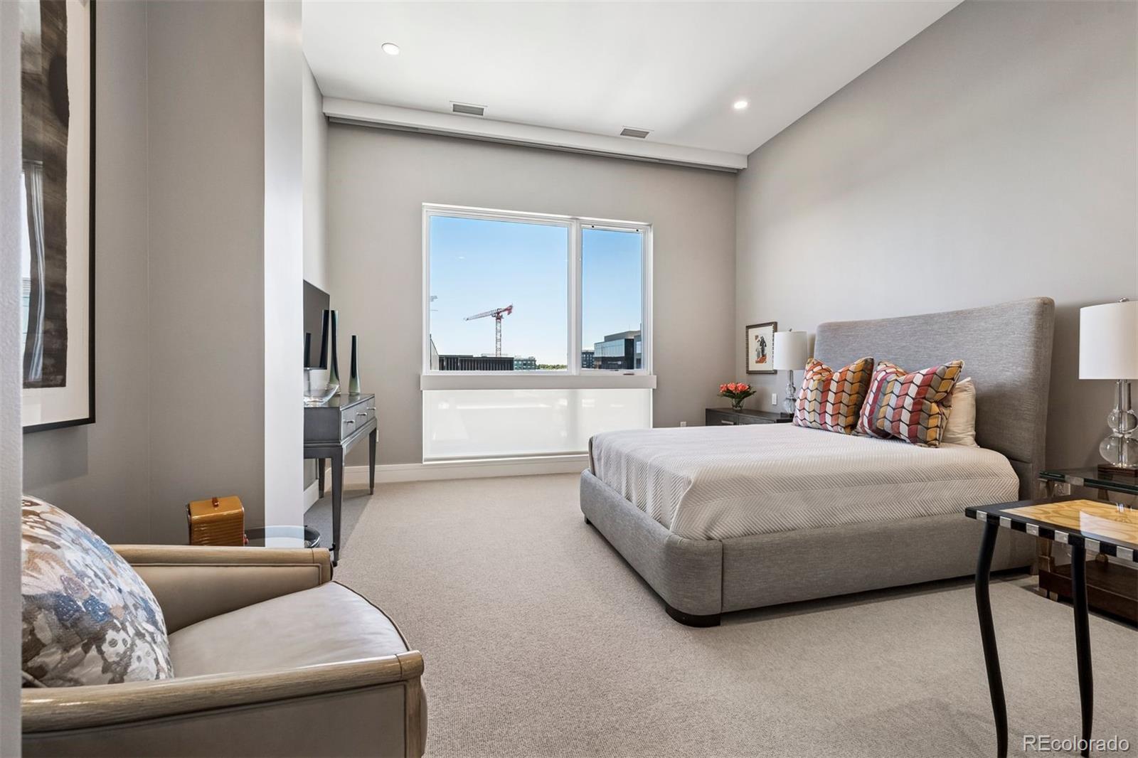 MLS Image #21 for 250  columbine street,denver, Colorado